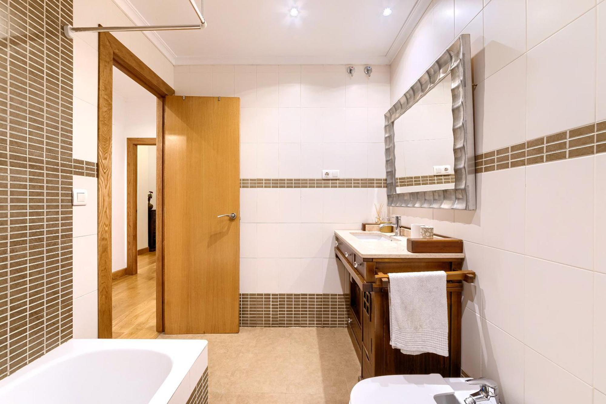 Vivienda Turistica Acogedora Y Elegante En Irala Bilbau Exterior foto
